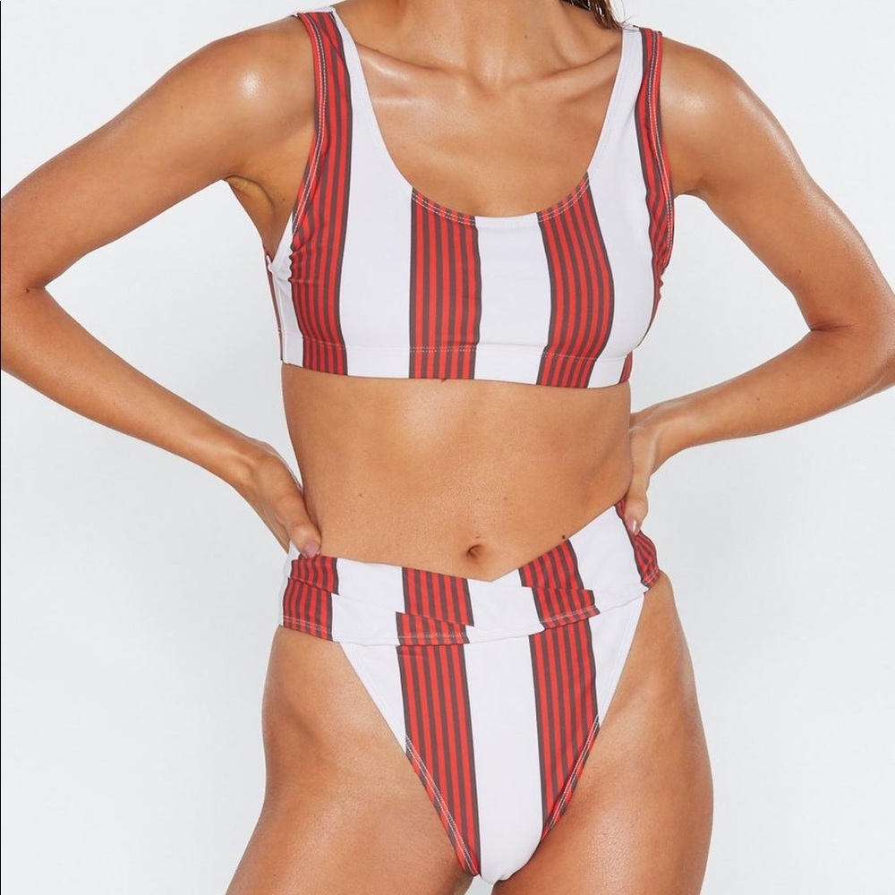 Striped bikini set